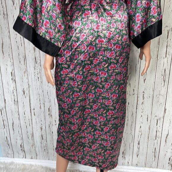 Sedú Lingerie Bathrobe  - Picture 10 of 14